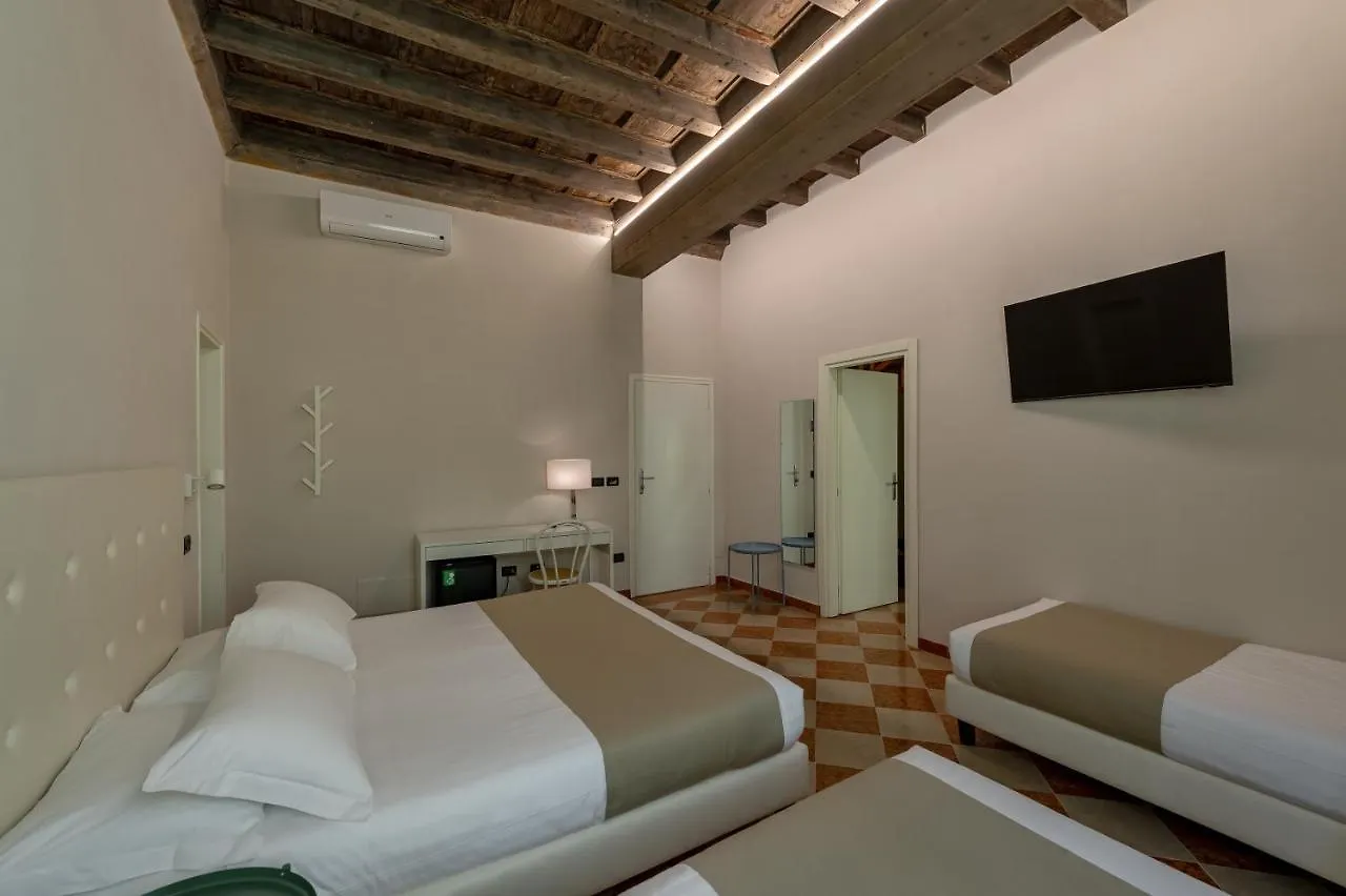 Ca' Tazzoli Hotel Mantova Guest house