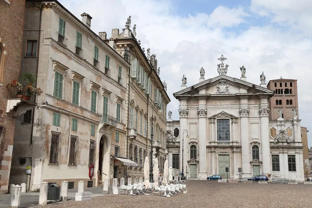 Ca' Tazzoli Hotel Mantova Italy