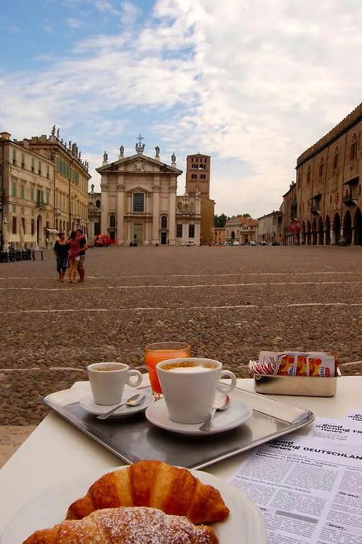 Ca' Tazzoli Hotel Mantova 3*,