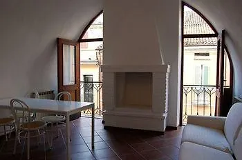 *** ゲストハウス ホテル Ca' Tazzoli マントヴァ イタリア